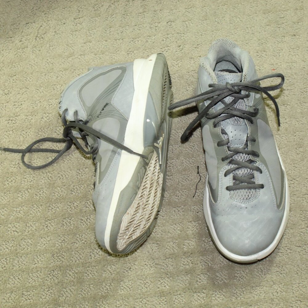 Size 8.5 - Men's NIKE 524959-082 Grey Jordan Aero Flight Stealth Lace-Up Shoes
